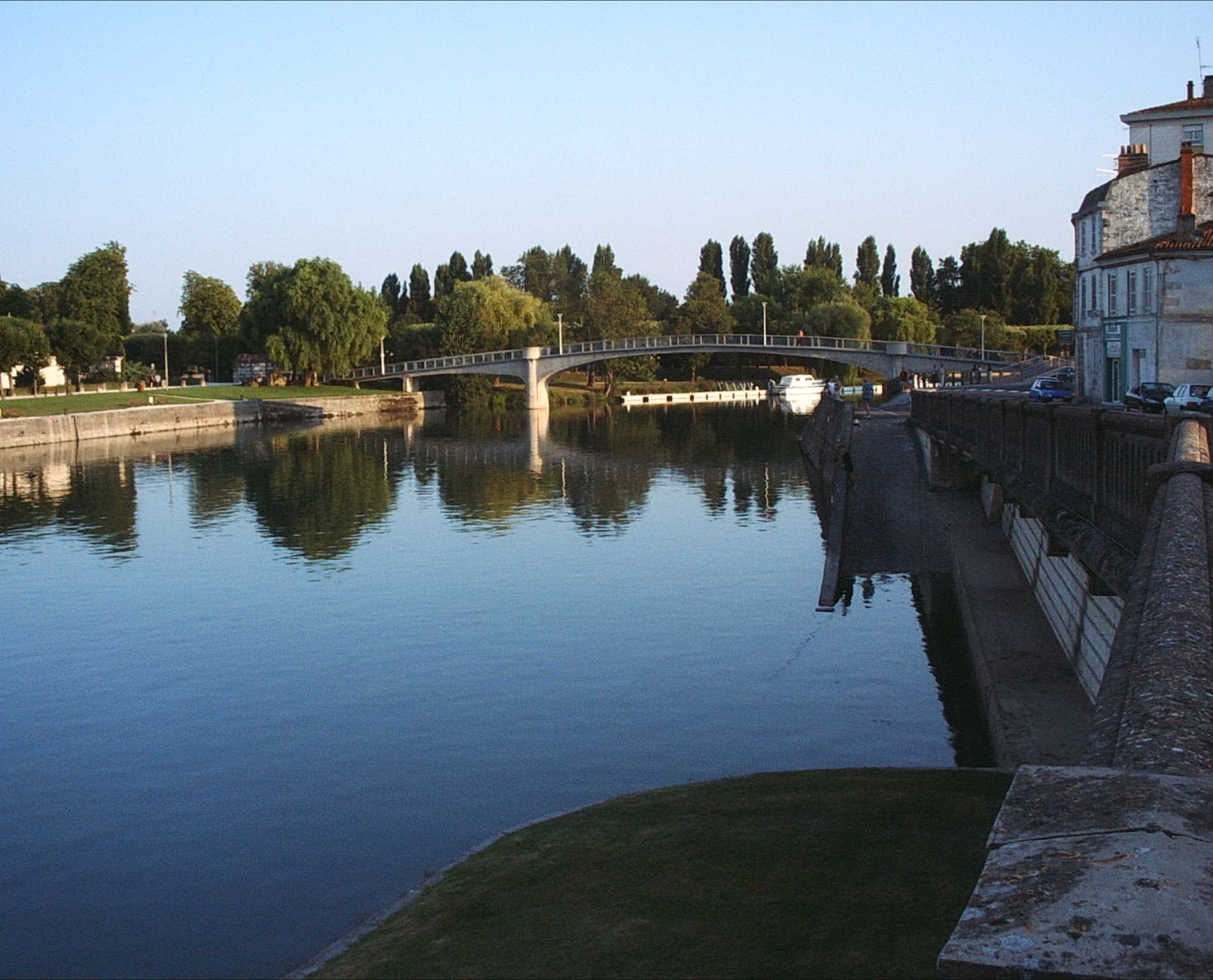 Quai Charente